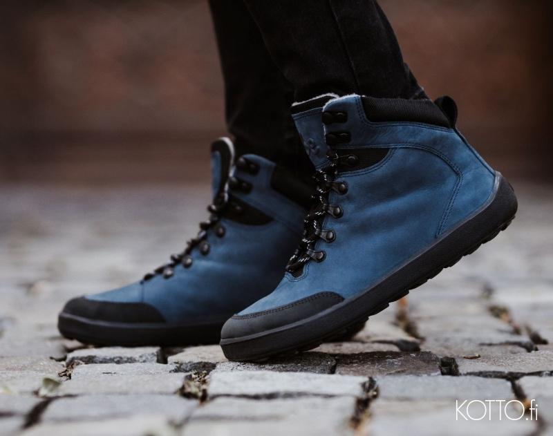 Ihanasti väriä syksyyn ja talveen!