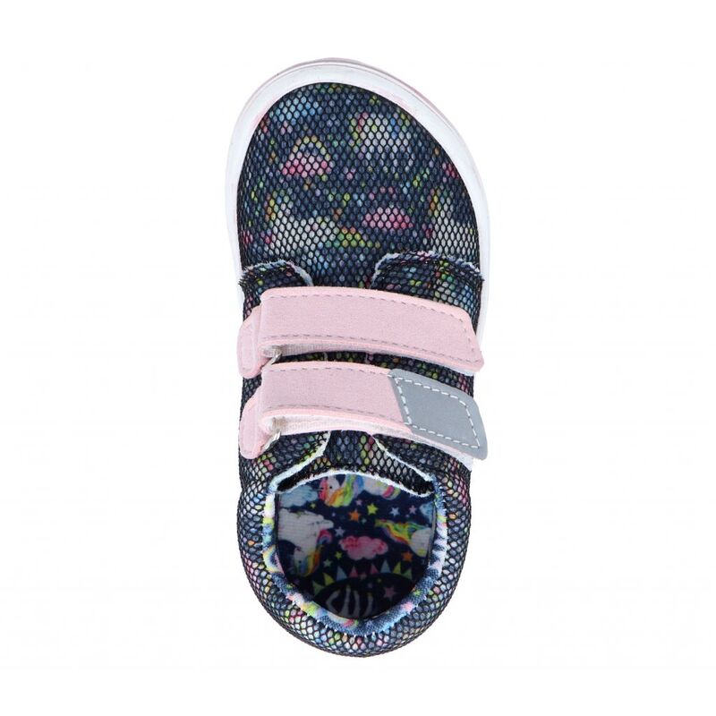 Hyvä varvastila, hieman jyrkemmin laskeva kärki